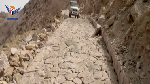 تدشين العمل بمشروع رصف وتأهيل طريق المصابين - القويم في حريب بمأرب