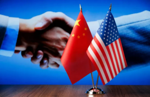 دخول تخفيضات الرسوم الجمركية الإضافية بين بكين وواشنطن حيز التنفيذ