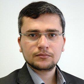 رضائي:تصريحات ترامب بفرض حصار بحري على إيران مناورة أكثر منه حقيقة