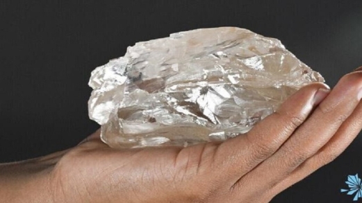 بوتسوانا.. استخراج أكبر ماسة في العالم! بوتسوانا.. استخراج أكبر ماسة في العالم!