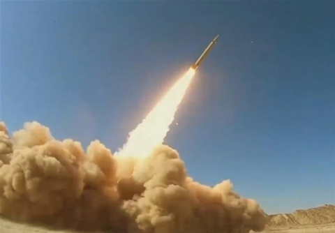 الحرس الثوري الإيراني يعلن تنفيذ "الموجة 70" واستهداف أكثر من 55 موقعًا أمريكيًا وصهيونيًا في غرب آسيا