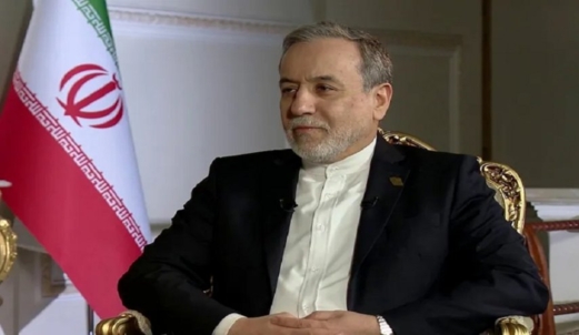 وزير الخارجية الإيراني: العدو فشل ولا مفاوضات مع أمريكا رغم تواصلها عبر وسطاء