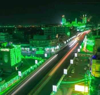 هكذا يستقبل اليمنيون ذكرى المولد النبوي الشريف هكذا يستقبل اليمنيون ذكرى المولد النبوي الشريف