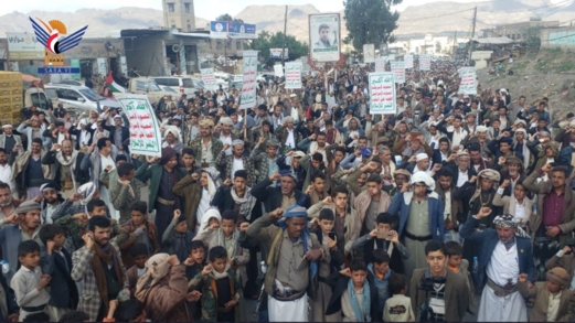 مسيرات ووقفات حاشدة في ذمار احتفاءً بالانتصار وتأكيدًا على وحدة ساحات المقاومة