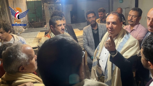 نائب وزير الإعلام يطلّع على نشاط المطابخ الخيرية بمديرية الوحدة بالأمانة