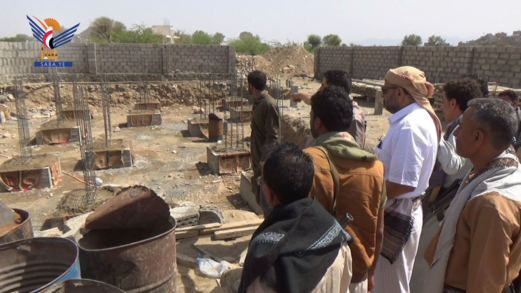 محافظ لحج يتفقد أعمال تصفية سد ضمران وتنفيذ مبنى السلطة المحلية في الشعيب