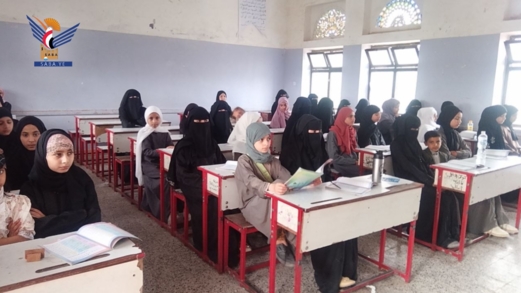 الاطلاع على سير الأنشطة الصيفية للبنات في أمانة العاصمة