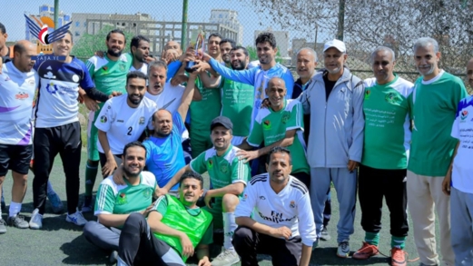 فريق الشهيد حسن زيد يظفر بكأس أربعينية شهداء حكومة التغيير والبناء فريق الشهيد حسن زيد يظفر بكأس أربعينية شهداء حكومة التغيير والبناء