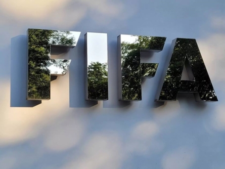 فيفا: الأندية أنفقت 9.76 مليارات دولار لاستقطاب لاعبين في سوق الانتقالات الصيفية