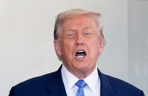 ترامب يقدم عرضا للصين لخفض العجز التجاري مع الولايات المتحدة