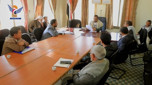 مناقشة سير أداء فرع بنك التسليف التعاوني الزراعي بصعدة