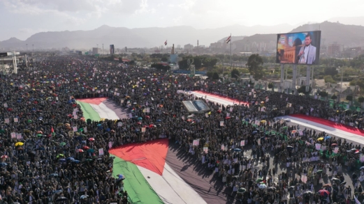 اليمن ومسيرات الوعي..  كيف صنعت الجماهير الحاضنة الشعبية لطوفان الأقصى اليمن ومسيرات الوعي..  كيف صنعت الجماهير الحاضنة الشعبية لطوفان الأقصى