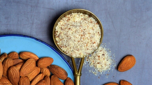 فوائد كبيرة للجسم عند تناول اللوز يوميا فوائد كبيرة للجسم عند تناول اللوز يوميا