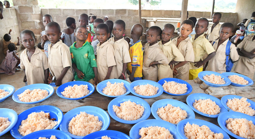 جائحة كوفيد-19 تحرم 370 مليون طفل من الوجبات المدرسية