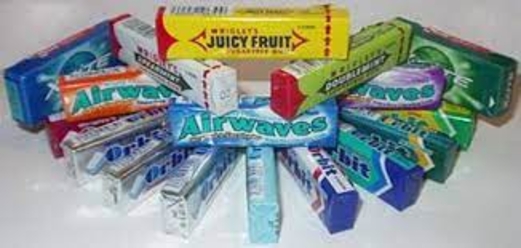 مضغ العلكة ينقص الوزن.. خرافة أم حقيقة؟ مضغ العلكة ينقص الوزن.. خرافة أم حقيقة؟