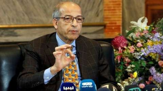 محافظ مصرف ليبيا يدعو الشركات الإيطالية إلى الاستثمار