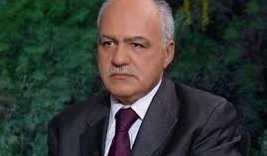 عهد الأحرار باق يا يمن والمعتدون إلى زوال عهد الأحرار باق يا يمن والمعتدون إلى زوال