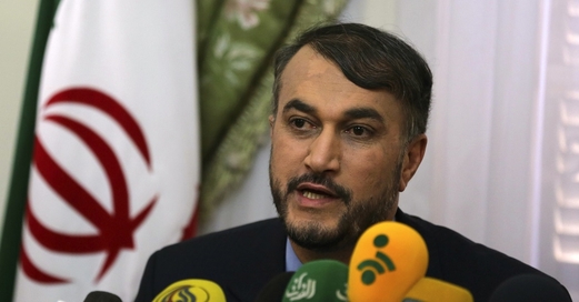 إيران تكشف عن خطوة إيجابية في مسار مفاوضاتها مع السعودية.. وزير خارجيتها يتحدث عن “مطالب” الرياض