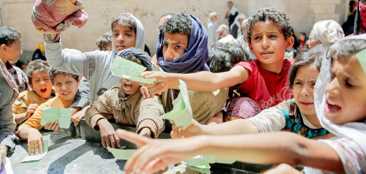 حرب قاسية في اليمن : ملايين الأطفال يتضورون جوعاً حرب قاسية في اليمن : ملايين الأطفال يتضورون جوعاً