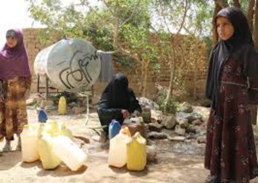 حرب من صنع الإنسان يدفع ثمنها النساء والأطفال حرب من صنع الإنسان يدفع ثمنها النساء والأطفال