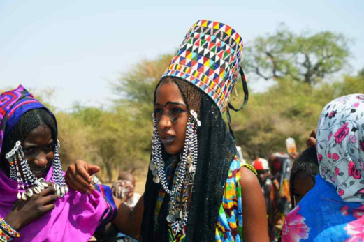 قبائل سودانية تعيش خارج العصر