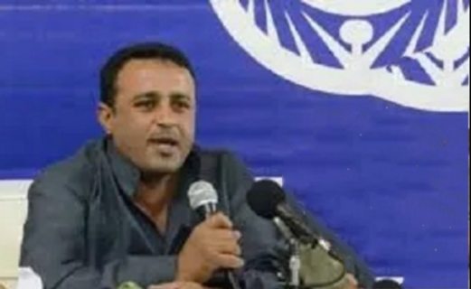 لماذا كل ما هو جيد يأتي من الشرق وكل ما هو سيئ يأتي من الغرب لماذا كل ما هو جيد يأتي من الشرق وكل ما هو سيئ يأتي من الغرب