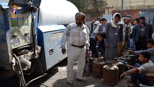 شركة الغاز تستأنف البيع المباشر لمادة الغاز عبر المحطات المتنقلة