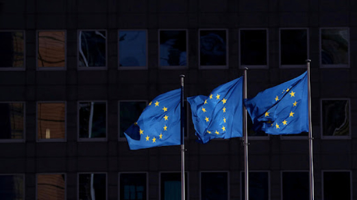 أوروبا تغرق بالظلام ..!