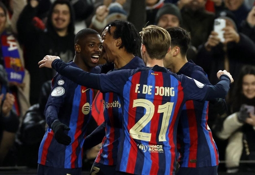 ديمبلي يقود برشلونة لنصف نهائي كأس إسبانيا