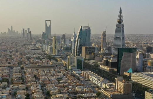 البنك الدولي ينشر اعترافات سعودية صادمة عن أوضاع المواطنين الاقتصادية