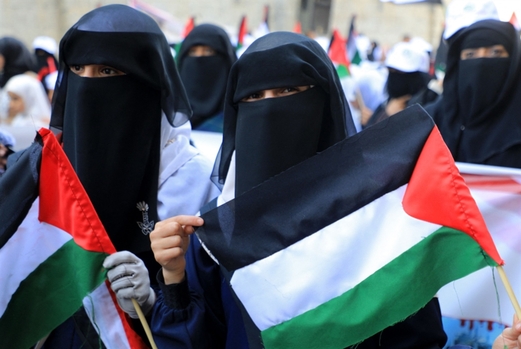 الخيارات الأميركية بوجه التصعيد اليمني: شبح حرب إقليمية تتجنّبها واشنطن الخيارات الأميركية بوجه التصعيد اليمني: شبح حرب إقليمية تتجنّبها واشنطن