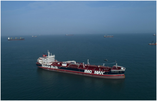 لماذا يجد مضيق هرمز نفسه في خضم لعبة السلطة الخطيرة ؟ لماذا يجد مضيق هرمز نفسه في خضم لعبة السلطة الخطيرة ؟