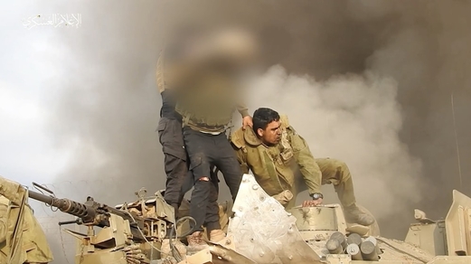 رئيس “الأمن القومي” الصهيوني السابق: لن يعود الأسرى إلا بتخلّي “إسرائيل” عن أهدافها رئيس “الأمن القومي” الصهيوني السابق: لن يعود الأسرى إلا بتخلّي “إسرائيل” عن أهدافها