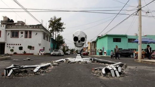 المكسيكيون يحتفلون بـ”يوم الموتى”