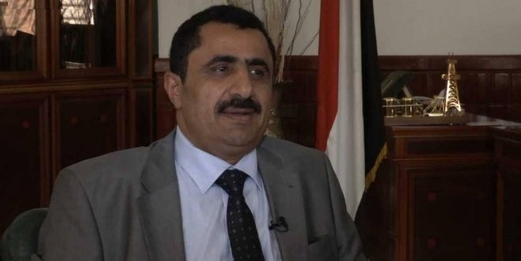 دارس : 700 مليون ريال من عائدات النفط والغاز يتم نهبها في مأرب يوميا