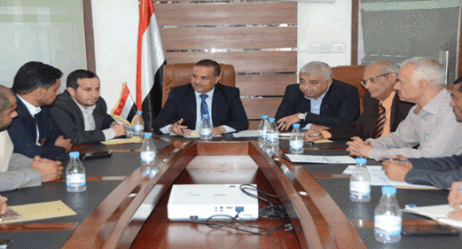 مناقشة دعم مشاريع المبتكرين في المجال الزراعي