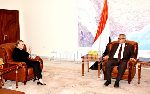 رئيس الوزراء يناقش مع منسقة الشؤون الإنسانية مخرجات مؤتمر بروكسل