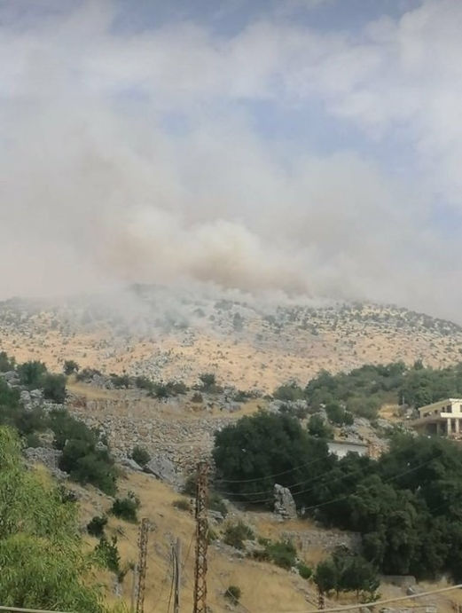 مشاهد تظهر استهداف آلية عسكرية إسرائيلية جنوب لبنان مشاهد تظهر استهداف آلية عسكرية إسرائيلية جنوب لبنان