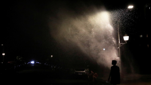 الولايات المتحدة مهددة بالانهيار الولايات المتحدة مهددة بالانهيار