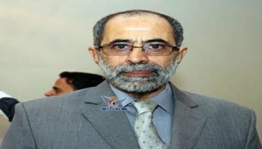 وزير الشباب يدشن برنامج المساحة الصديقة ويطلع على البرنامج التعليمي بمكتبة بلقيس