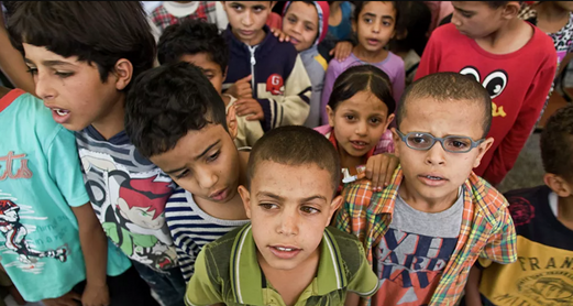 اليمن.. تقرير حقوقي يوثق معاناة المرأة والطفل بعد مرور 2000 يوم على الحرب اليمن.. تقرير حقوقي يوثق معاناة المرأة والطفل بعد مرور 2000 يوم على الحرب