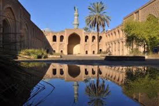 أول جامعة عربية.. المدرسة المستنصرية في بغداد تنتظر الفتح ولائحة التراث