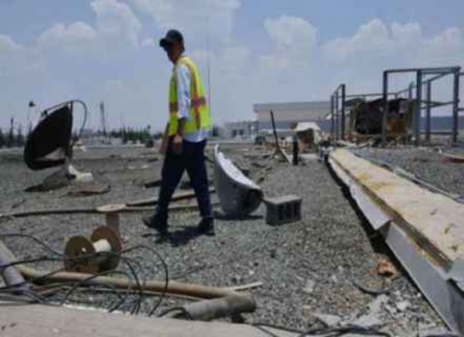 “ردًّا على جرائم التحالف”.. الحوثيون يُعلنون قصف مطار أبها الدولي السعودي بطائرة مُسيّرة من نوع “2 كي” “ردًّا على جرائم التحالف”.. الحوثيون يُعلنون قصف مطار أبها الدولي السعودي بطائرة مُسيّرة من نوع “2 كي”