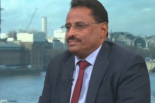 وزير يمني سابق:الإمارات ضخت أموالاً للتستر على مجزرة ارتكبتها بحق الجيش الوطني وزير يمني سابق:الإمارات ضخت أموالاً للتستر على مجزرة ارتكبتها بحق الجيش الوطني