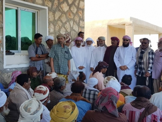 أبو ظبي تستقدم مجنسين إماراتيين لاستكمال سيطرتها على جُزر أرخبيل سقطرى أبو ظبي تستقدم مجنسين إماراتيين لاستكمال سيطرتها على جُزر أرخبيل سقطرى