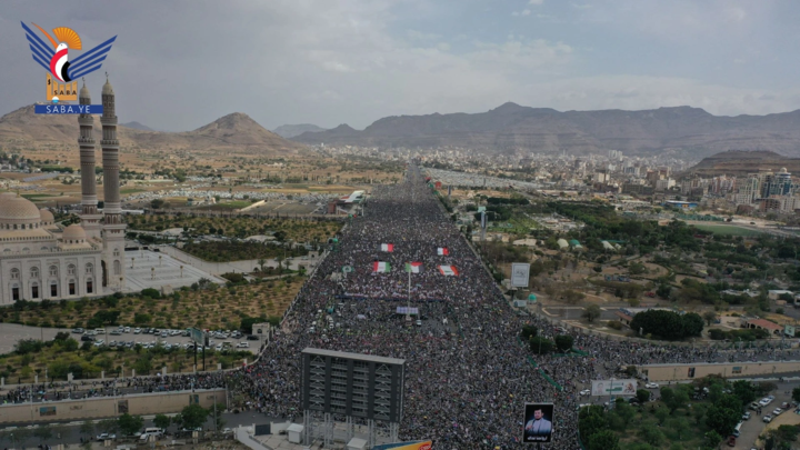 استنفار يمني مهيب في ميادين النفير المسلح