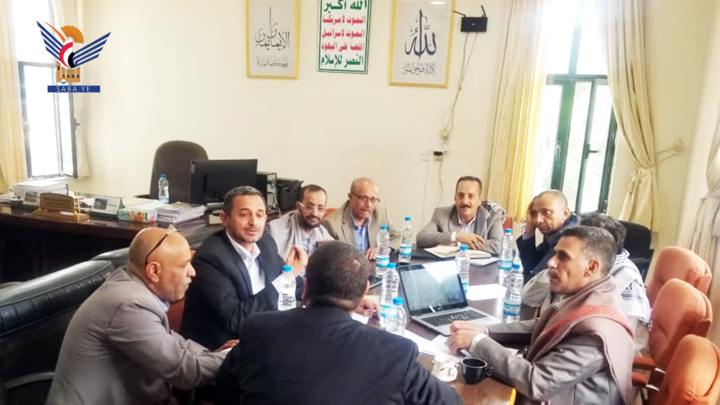 اجتماع برئاسة وزير الصحة يناقش الوضع الراهن للهيئات الصحية