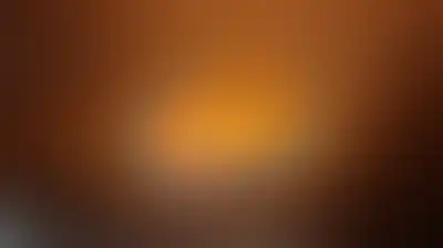 العدو الإسرائيلي يشن غارات وقصف مدفعي وتفجيرات في عدة بلدات جنوب لبنان