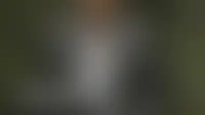 رضائي يسخر من ترامب: يدّعي الاستيلاء على مضيق هرمز قبل زوال رائحة الطعام عن ملابسه