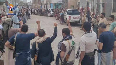 وقفات حاشدة بتعز تأكيدًا على استمرار النفير العام والجهوزية ودعمًا للقوات المسلحة